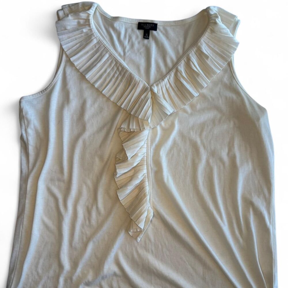 Talbots Women's White Pleated Ruffle Collar. Officewear. Casual. Elevated Basic